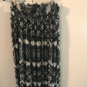 Nordstrom maxi skirt! Size small. Worn once